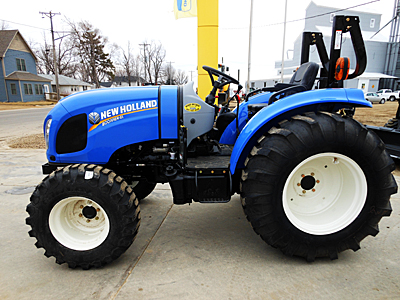 New Holland Boomer 41, 47 Tractor